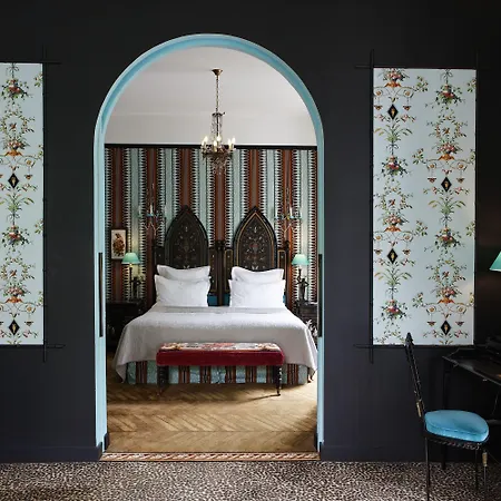 Hotel Saint Parigi