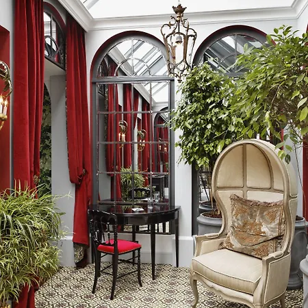 Hotel Saint Parigi